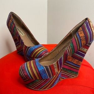 Steve Madden Platform